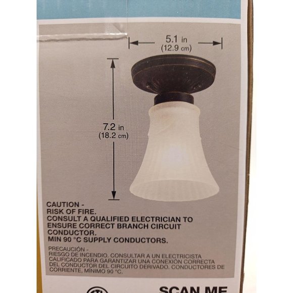 Hampton Bay Flush Mount 1-Light 5.1'' By  7.2 - Picture 2 of 9